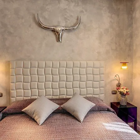 Parlamento Boutique Róma