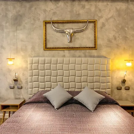 Отель Parlamento Boutique 3*