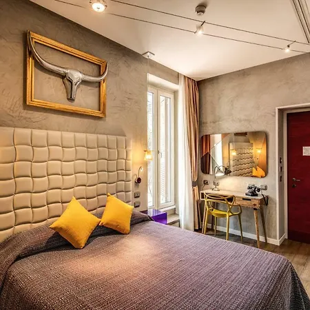 Parlamento Boutique 3*