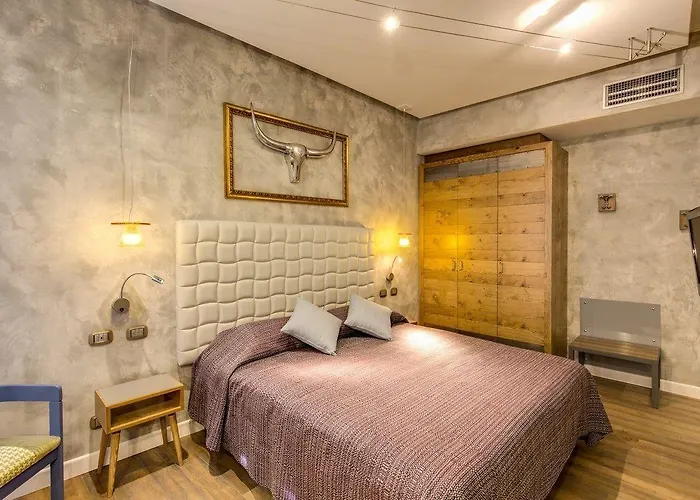 מלון Parlamento Boutique 3*